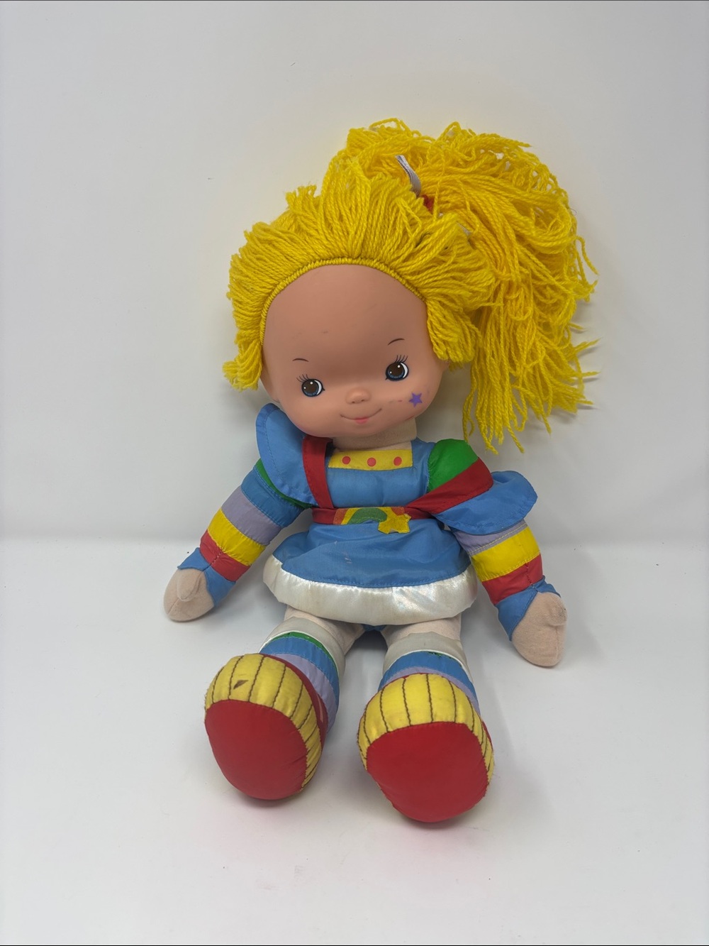Vintage Rainbow Brite Yellow-Haired Rainbow Dress Kids Doll